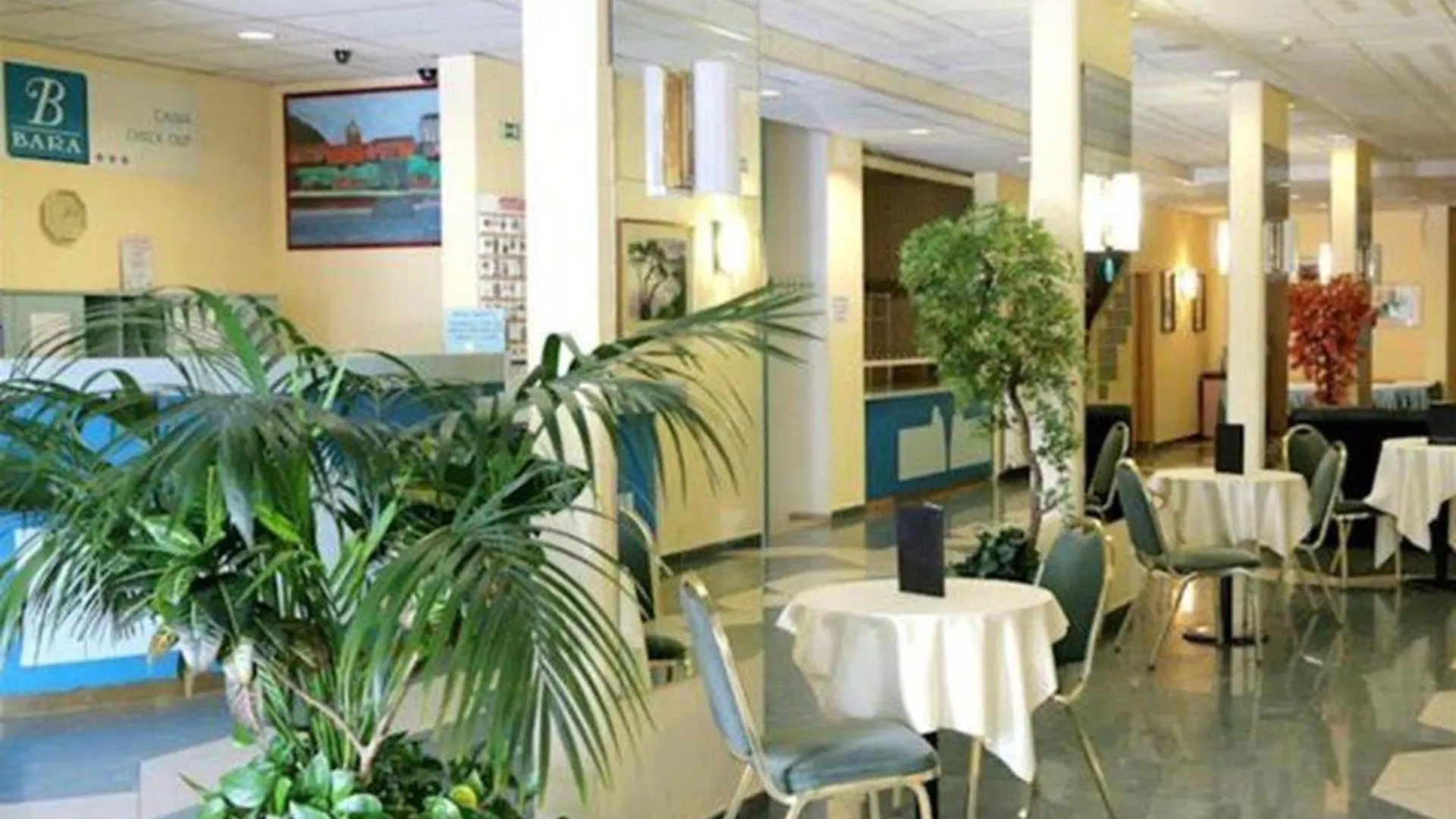 Hotel Bara Budapeste