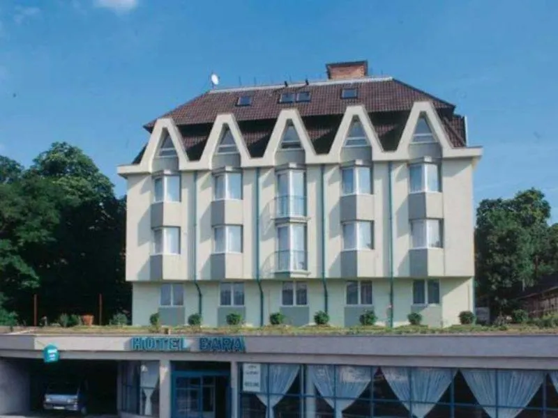 Hotel Bara Budapeste 3*,