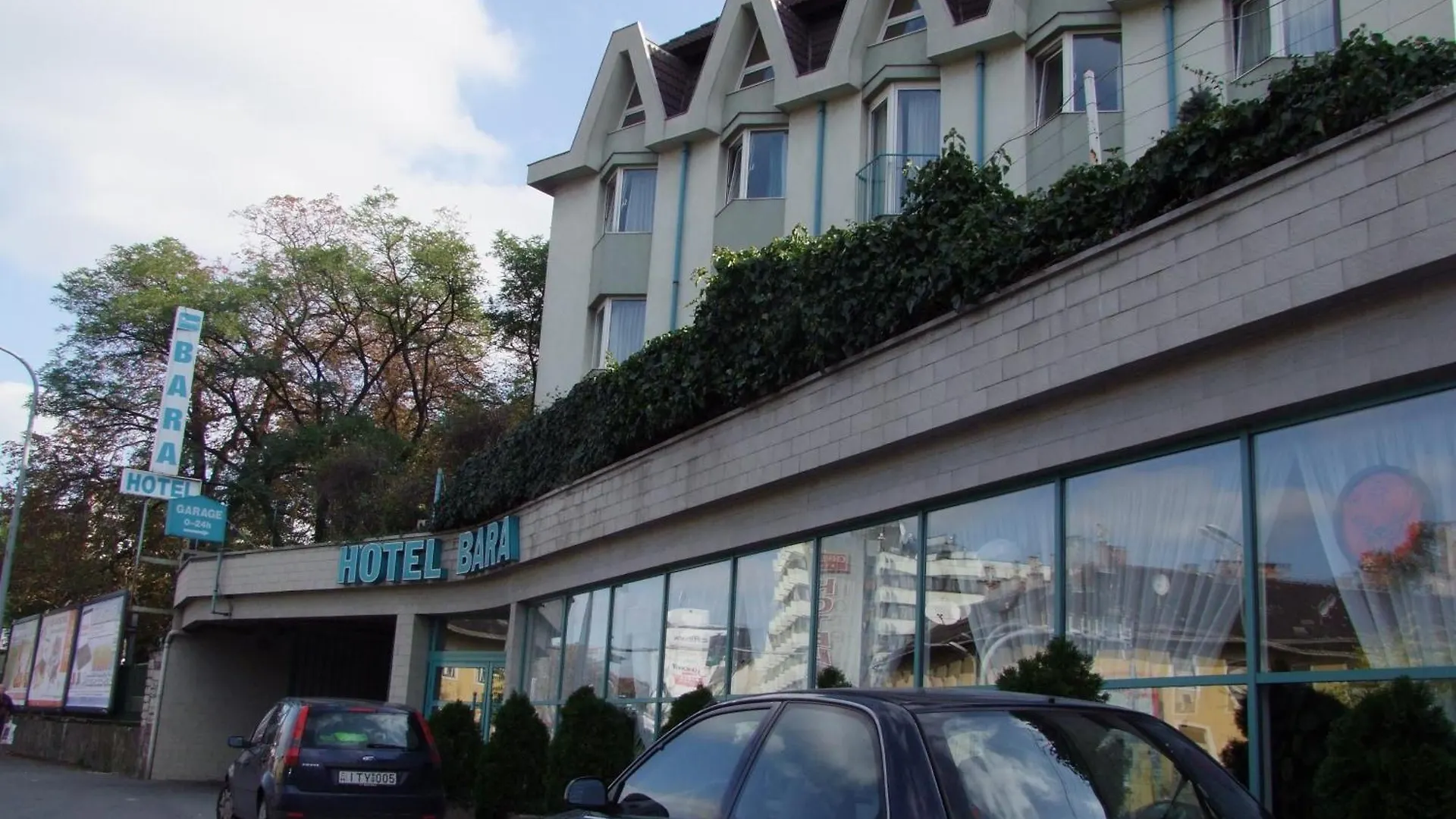 Hotel Bara Budapeste