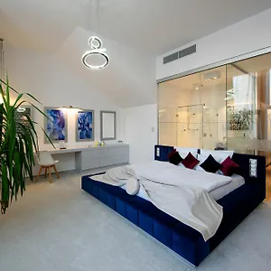  Apartament Karoly Corner Residences